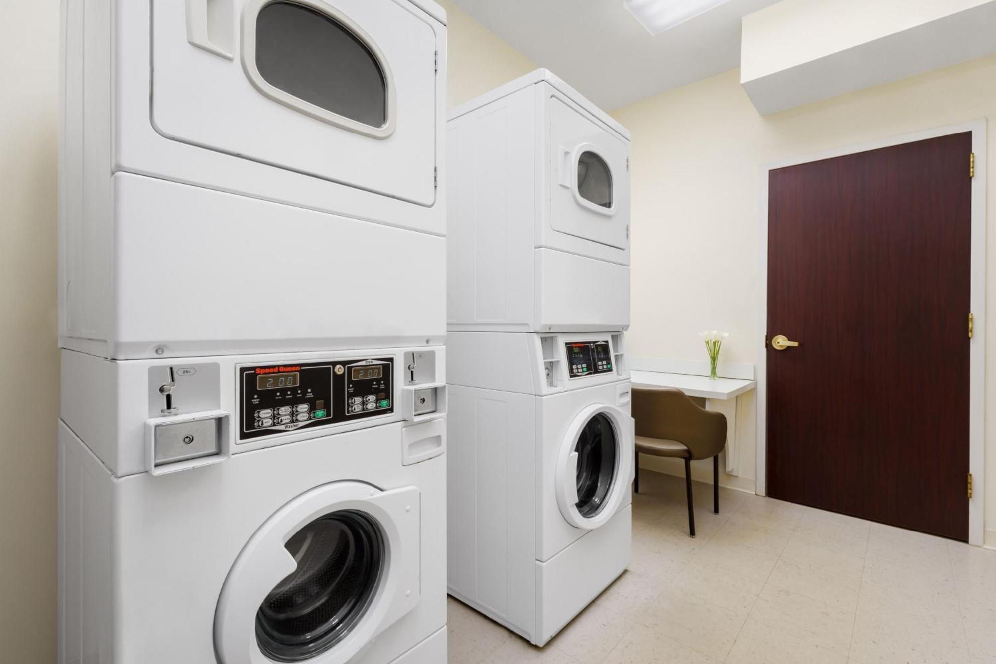 Springhill Suites Manchester-Boston Regional Airport Buitenkant foto