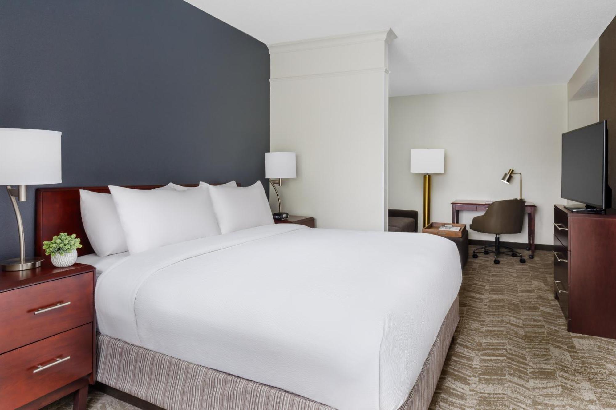 Springhill Suites Manchester-Boston Regional Airport Buitenkant foto